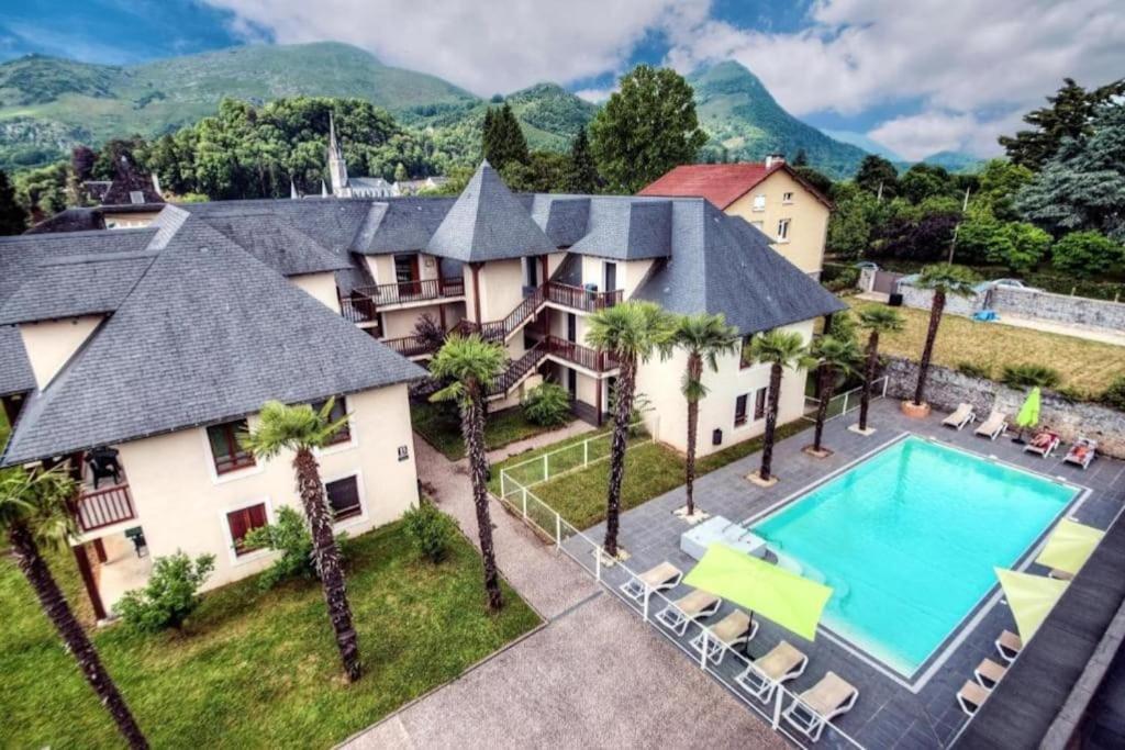 Appartement Du Chamois Roux, Dans Residence De Tourisme 3 Etoiles Lourdes Eksteriør billede